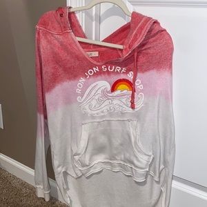 Never worn, very cute